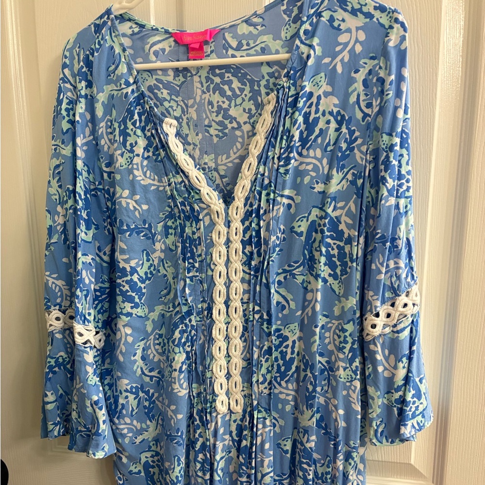 Lilly Pulitzer Blue Multi Print Tunic with White Trim